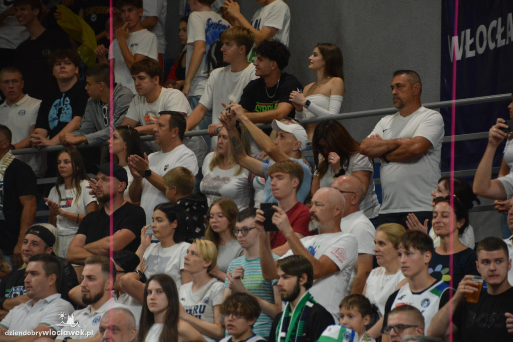 Kibice Anwilu na meczu z Treflem 24.09.2023