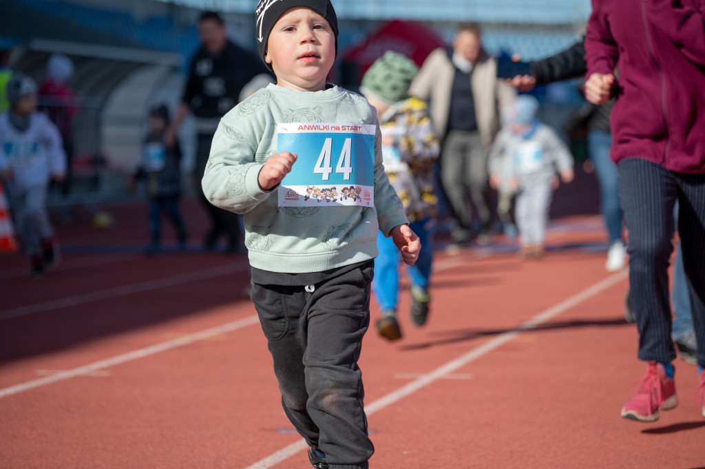 10. ANWIL Półmaraton Włocławek najmłodsi biegacze