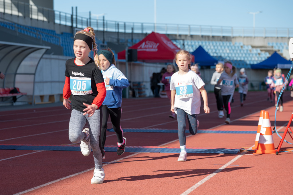 10. ANWIL Półmaraton Włocławek najmłodsi biegacze
