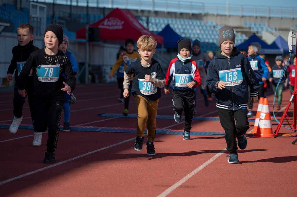 10. ANWIL Półmaraton Włocławek najmłodsi biegacze