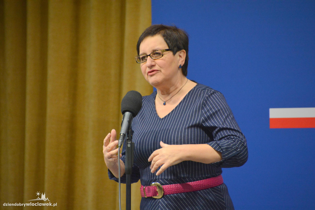 Czeki z Rządowego Programu Inwestycji Strategicznych
