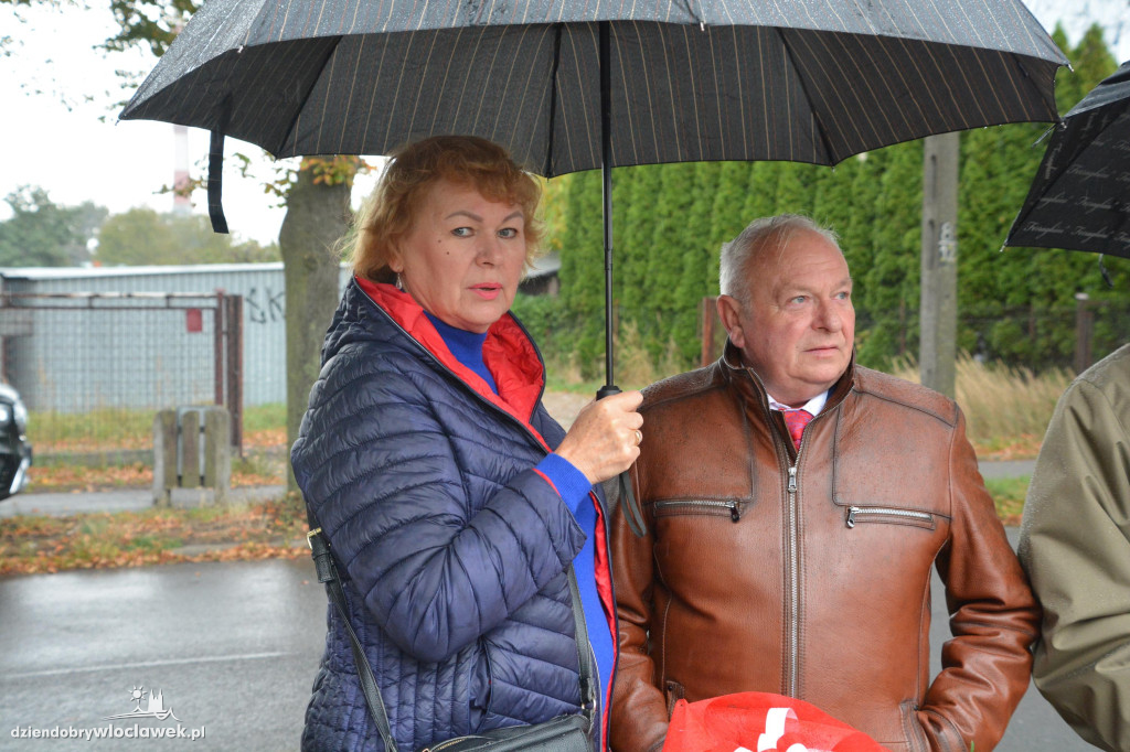 80. rocznica bitwy pod Lenino pod Pomnikiem Sapera