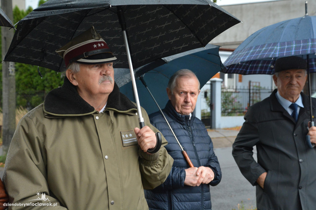 80. rocznica bitwy pod Lenino pod Pomnikiem Sapera