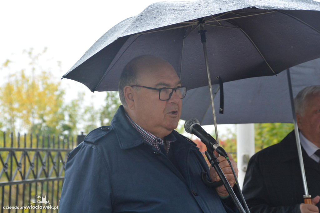 80. rocznica bitwy pod Lenino pod Pomnikiem Sapera