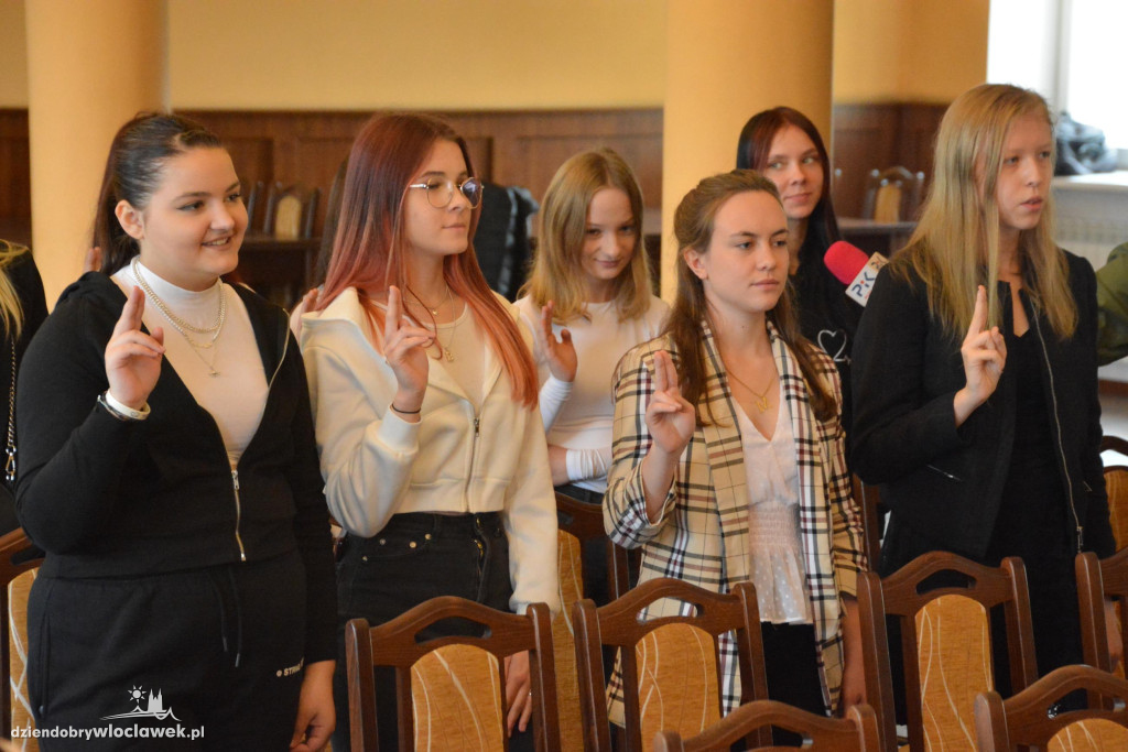 Pasowanie na ucznia w Cechu Rzemiosł Różnych