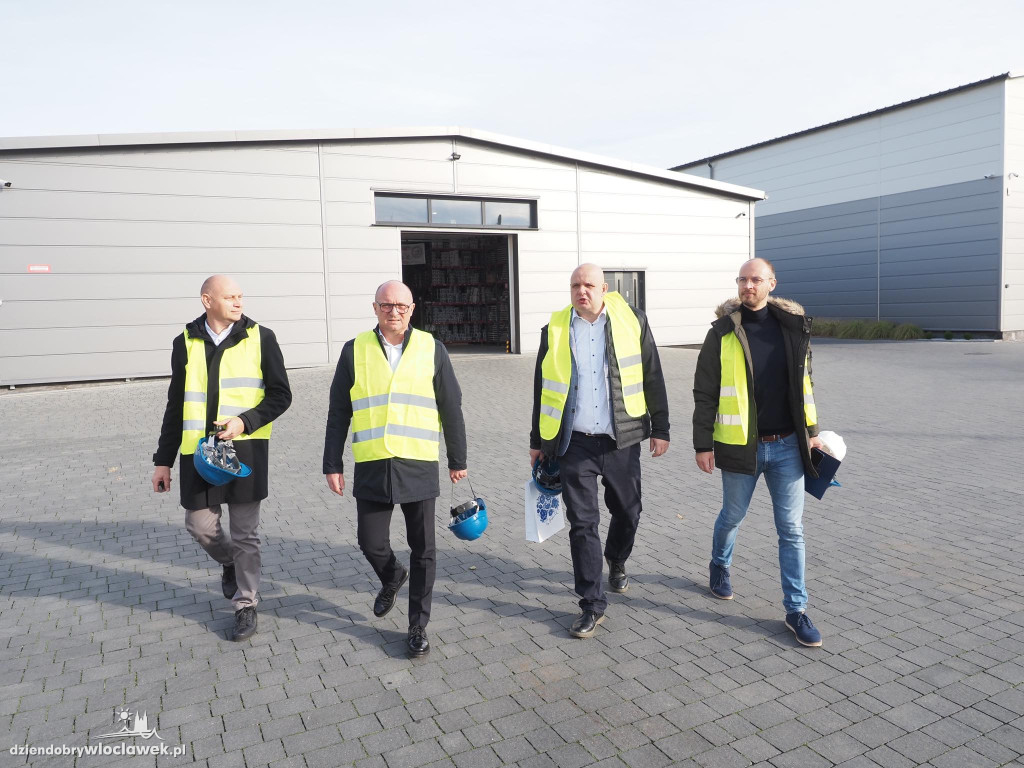 Prezydent Włocławka z wizytą w firmie ESEN