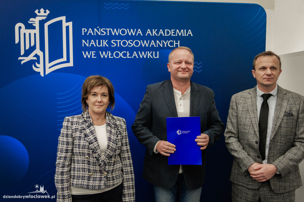 Rozdanie stypendiów rektora PANS
