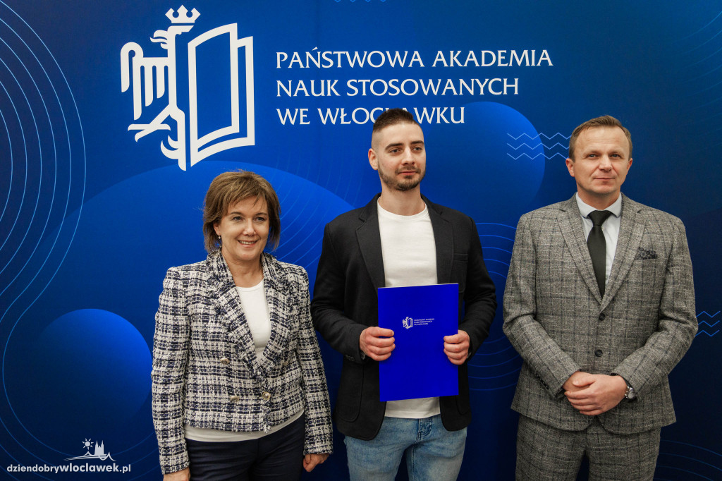 Rozdanie stypendiów rektora PANS