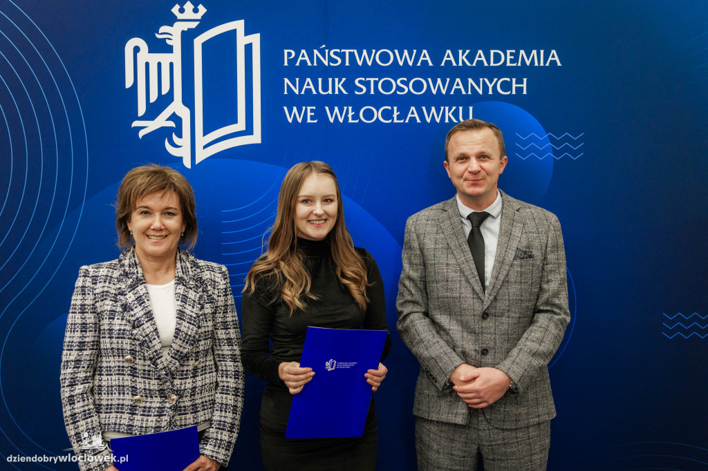 Rozdanie stypendiów rektora PANS