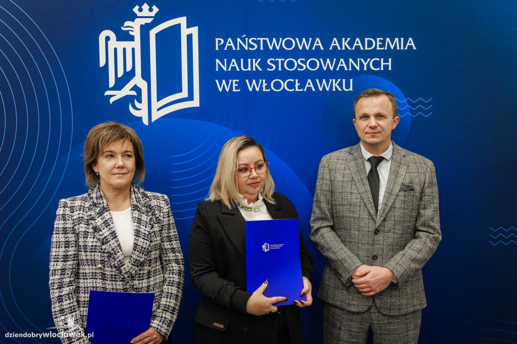 Rozdanie stypendiów rektora PANS
