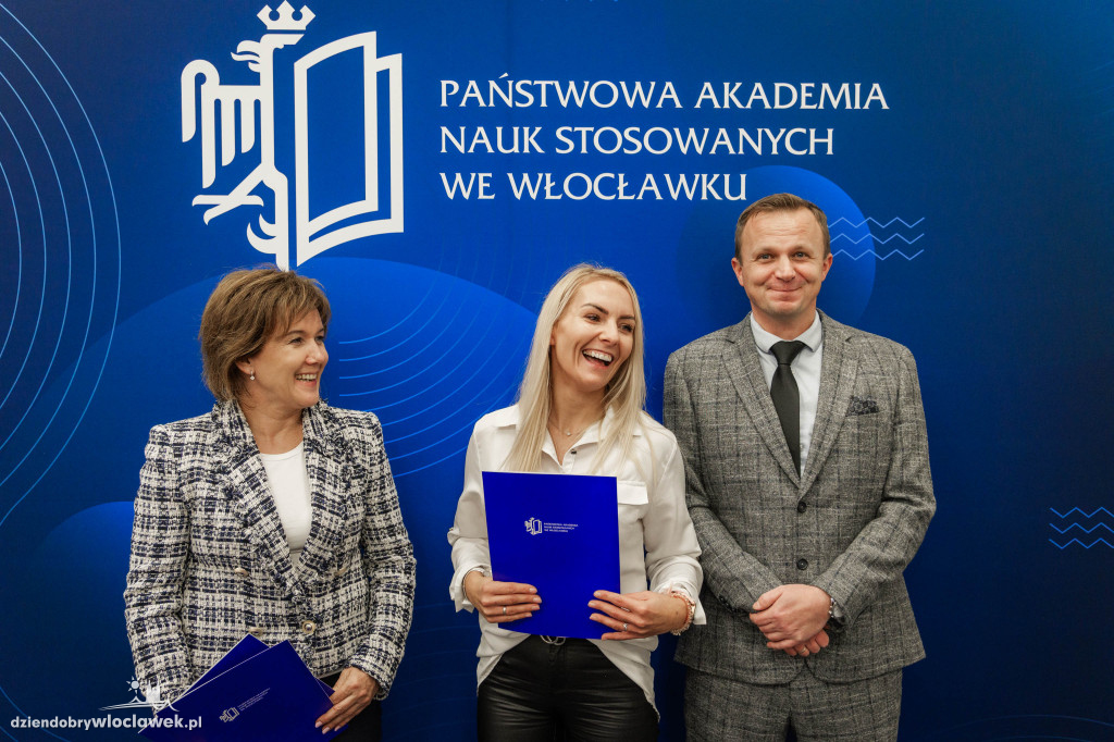 Rozdanie stypendiów rektora PANS
