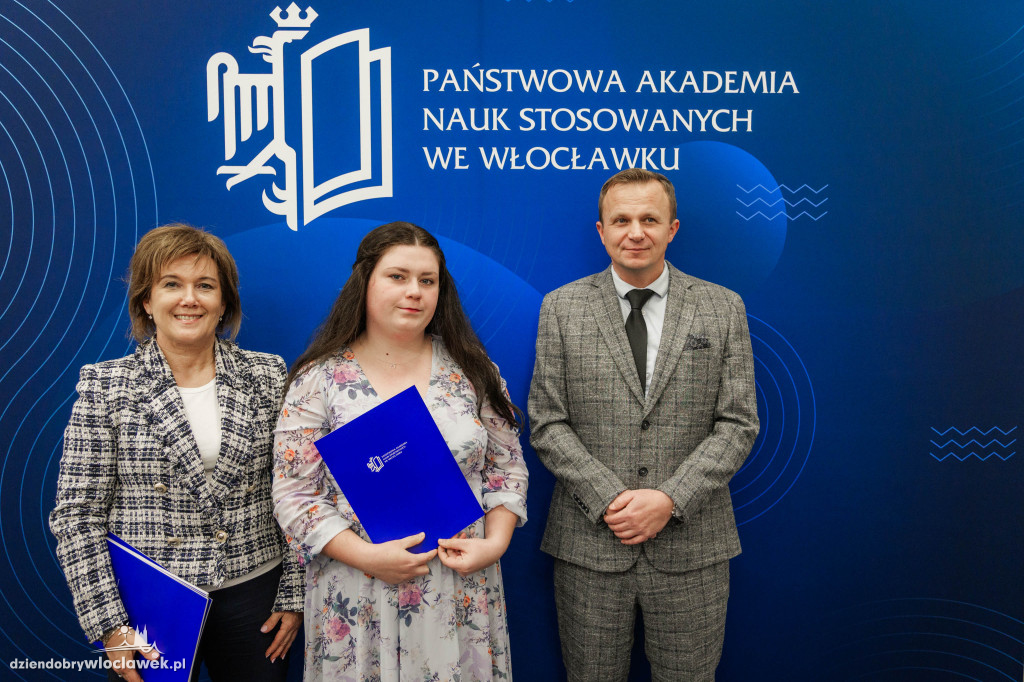 Rozdanie stypendiów rektora PANS