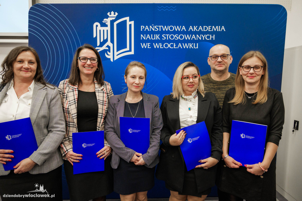 Rozdanie stypendiów rektora PANS