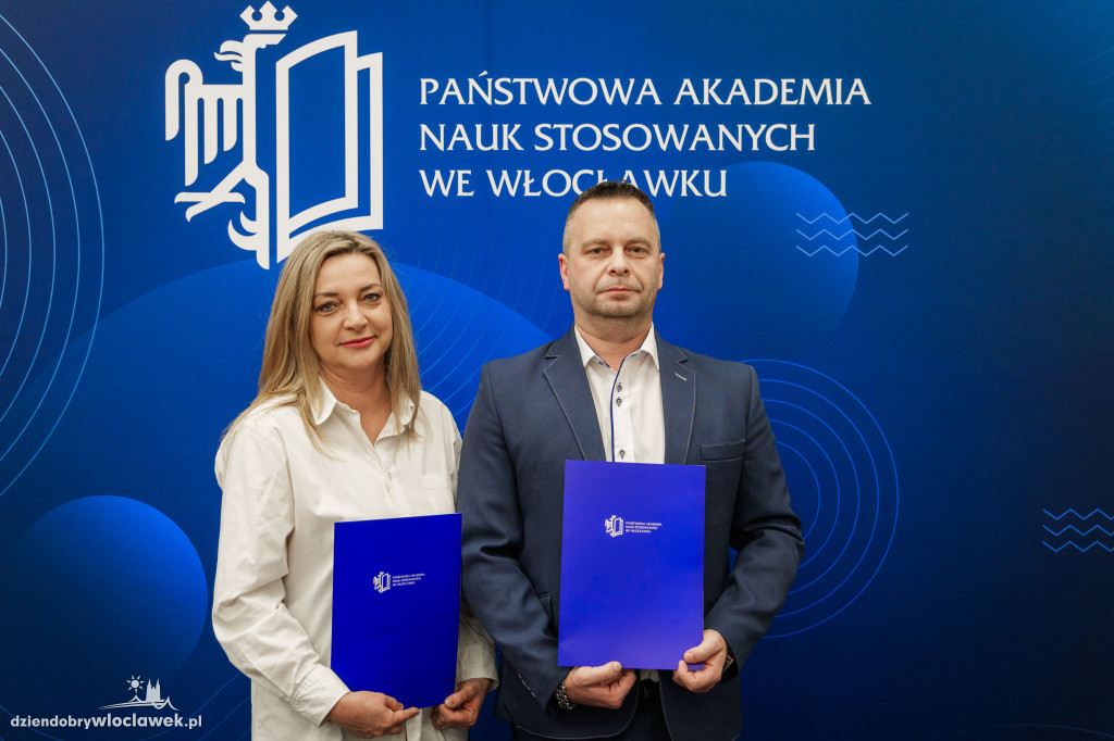 Rozdanie stypendiów rektora PANS