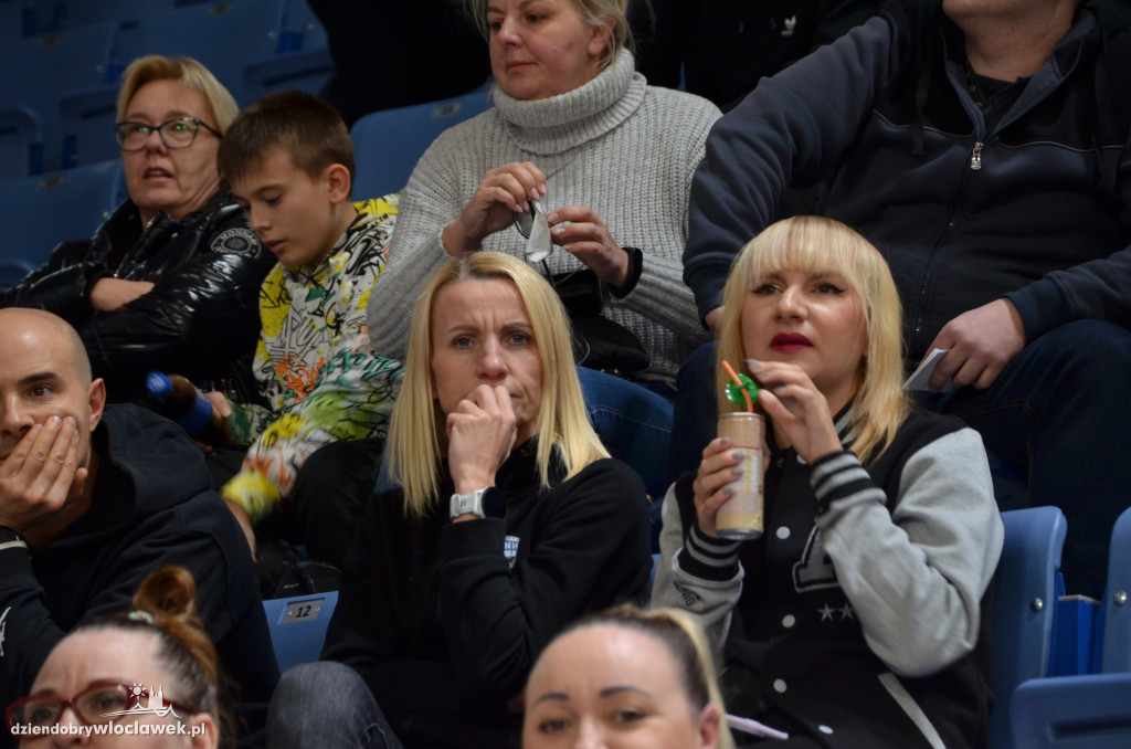 Kibice na meczu Anwil Włocławek vs CSU Sibiu