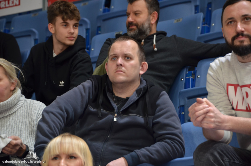 Kibice na meczu Anwil Włocławek vs CSU Sibiu