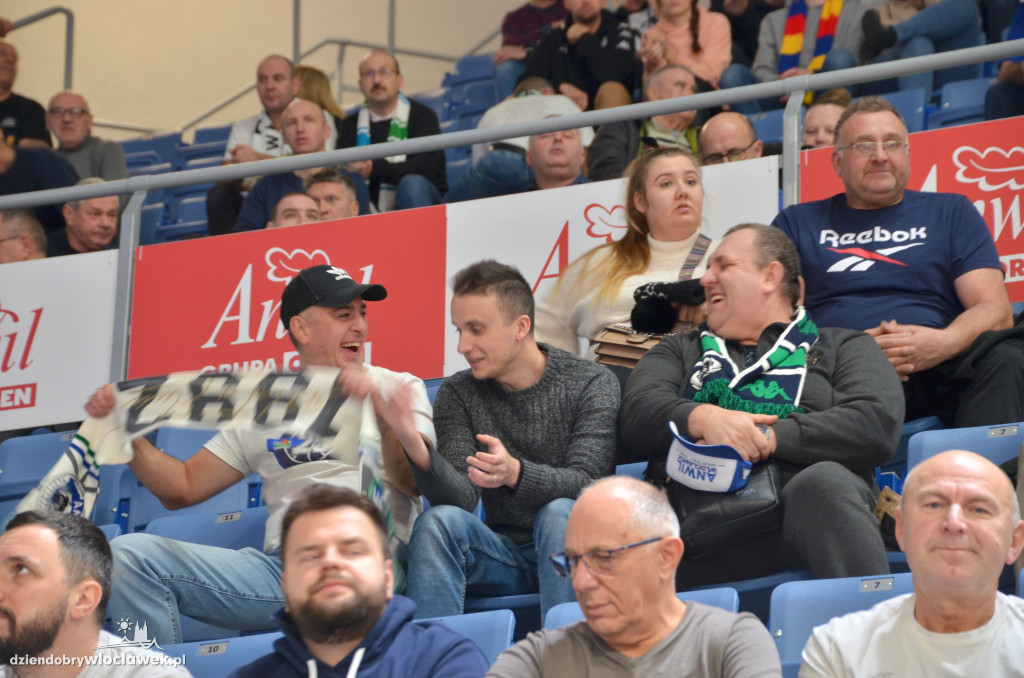 Kibice na meczu Anwil Włocławek vs CSU Sibiu