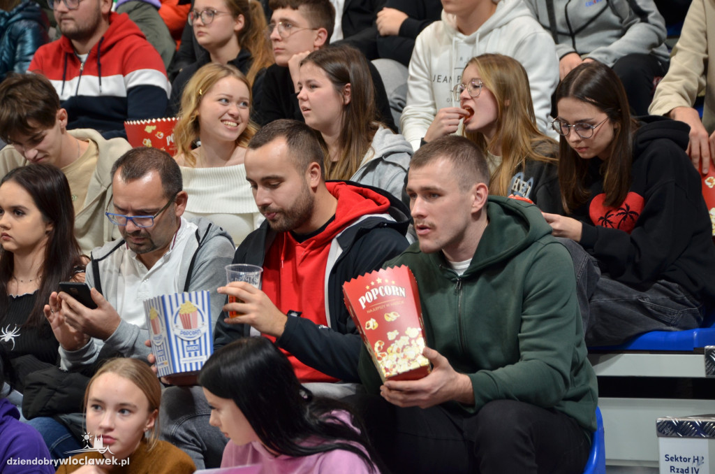 Kibice na meczu Anwil Włocławek vs CSU Sibiu