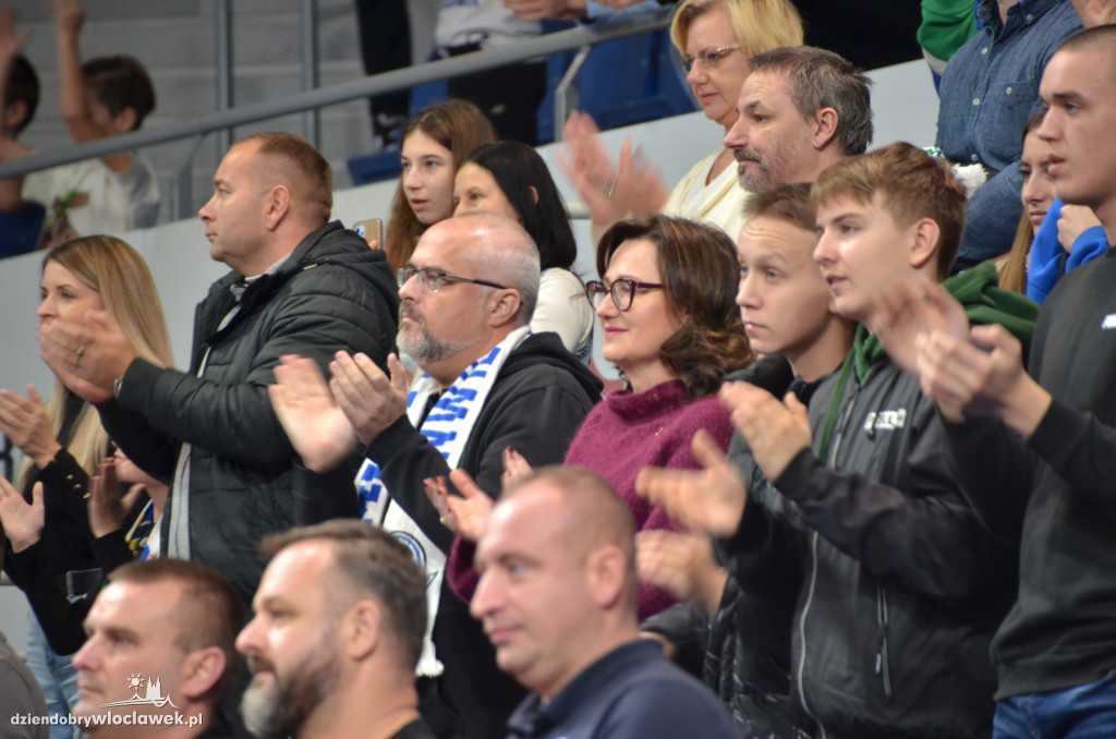 Kibice na meczu Anwil Włocławek vs CSU Sibiu