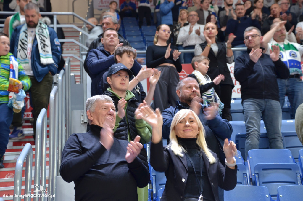 Kibice na meczu Anwil Włocławek vs CSU Sibiu