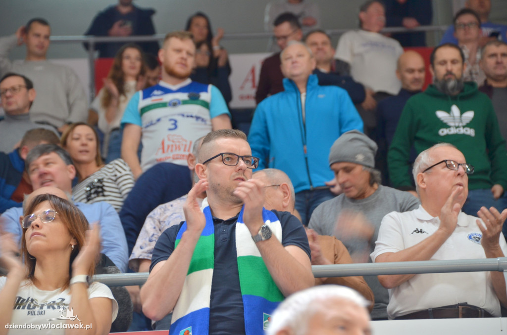 Kibice na meczu Anwil Włocławek vs CSU Sibiu