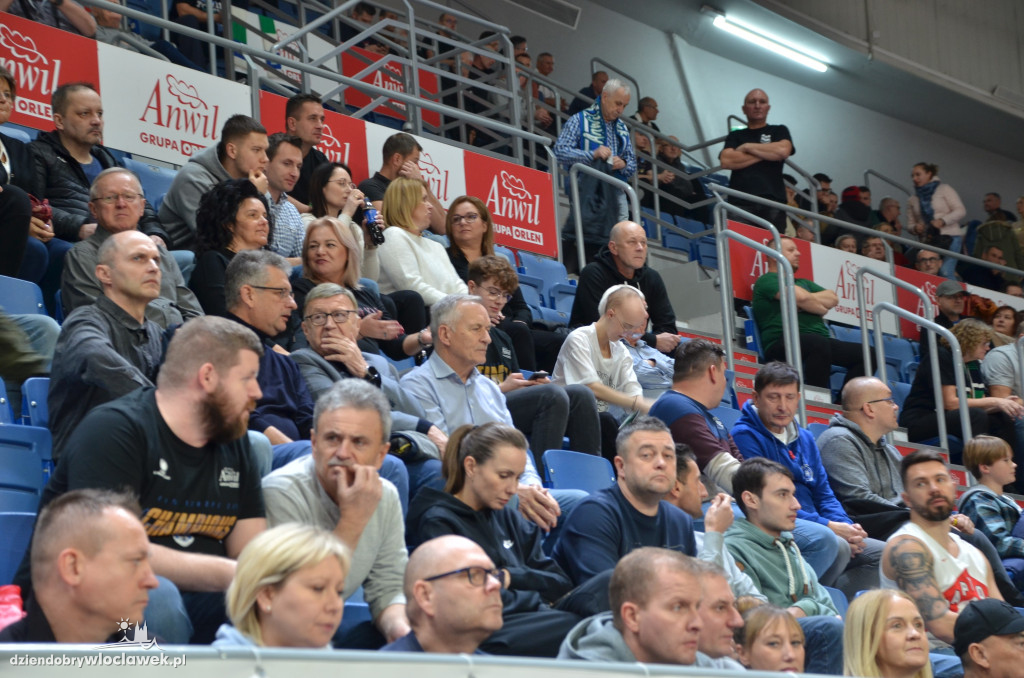 Kibice na meczu Anwil Włocławek vs CSU Sibiu