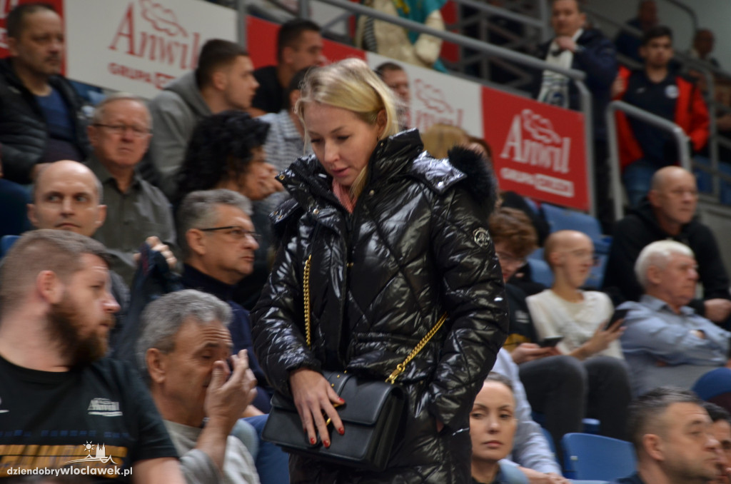 Kibice na meczu Anwil Włocławek vs CSU Sibiu