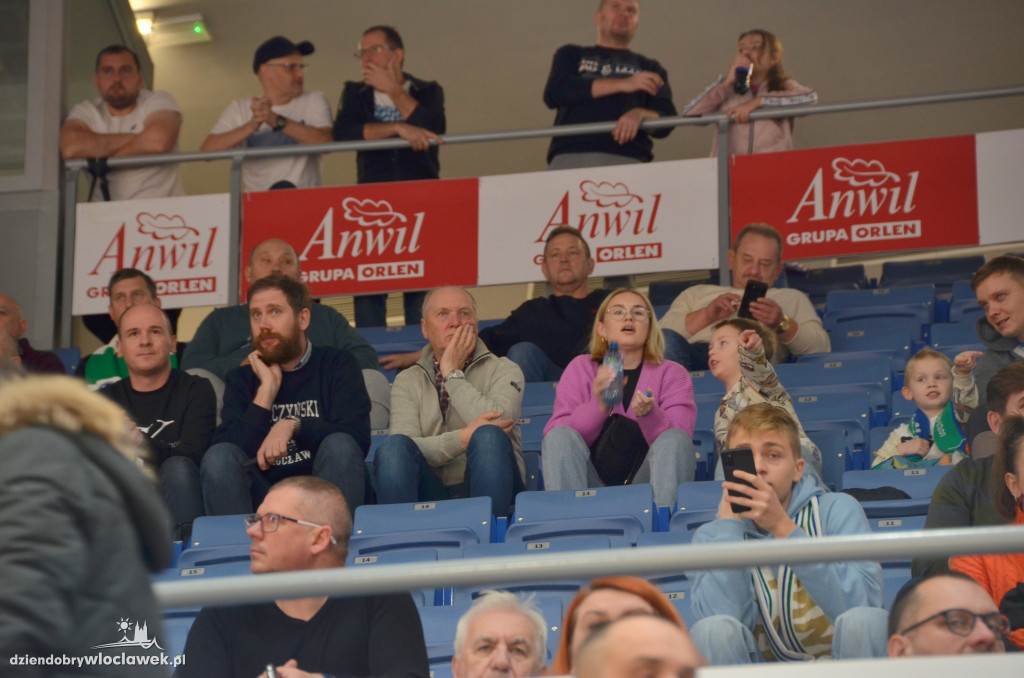 Kibice na meczu Anwil Włocławek vs CSU Sibiu