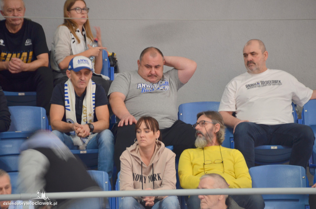 Kibice na meczu Anwil Włocławek vs CSU Sibiu