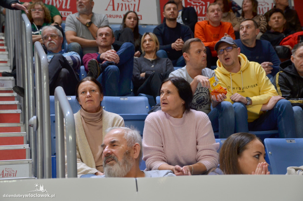 Kibice na meczu Anwil Włocławek vs CSU Sibiu