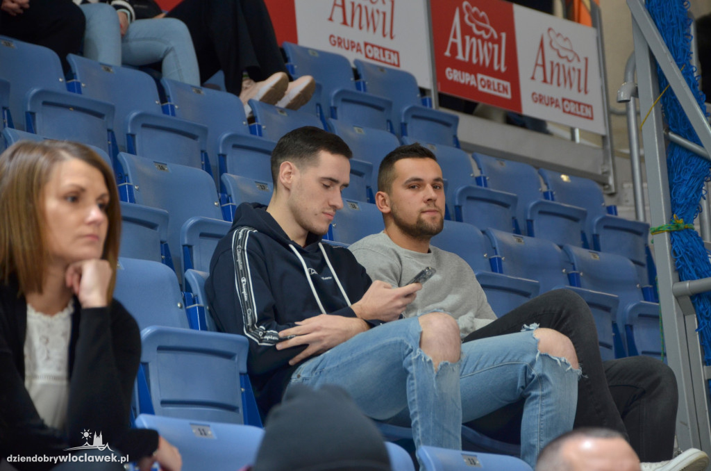 Kibice na meczu Anwil Włocławek vs CSU Sibiu
