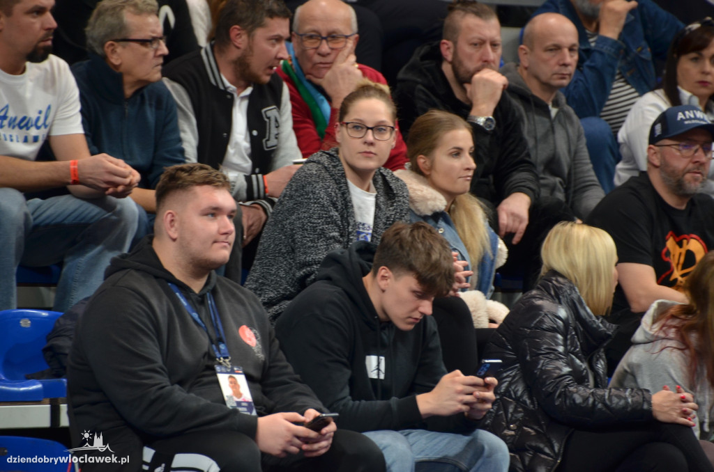 Kibice na meczu Anwil Włocławek vs CSU Sibiu