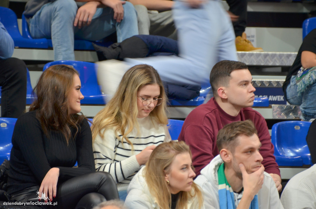 Kibice na meczu Anwil Włocławek vs CSU Sibiu