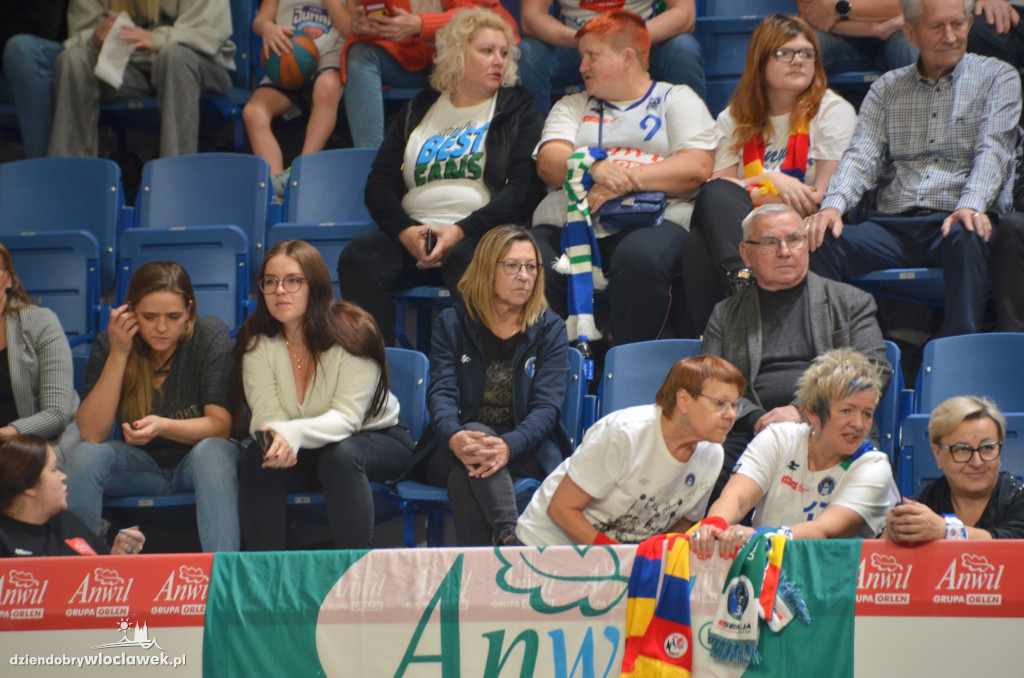 Kibice na meczu Anwil Włocławek vs CSU Sibiu