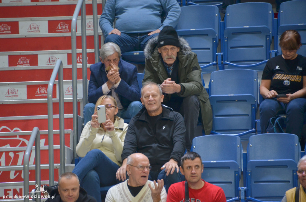 Kibice na meczu Anwil Włocławek vs CSU Sibiu
