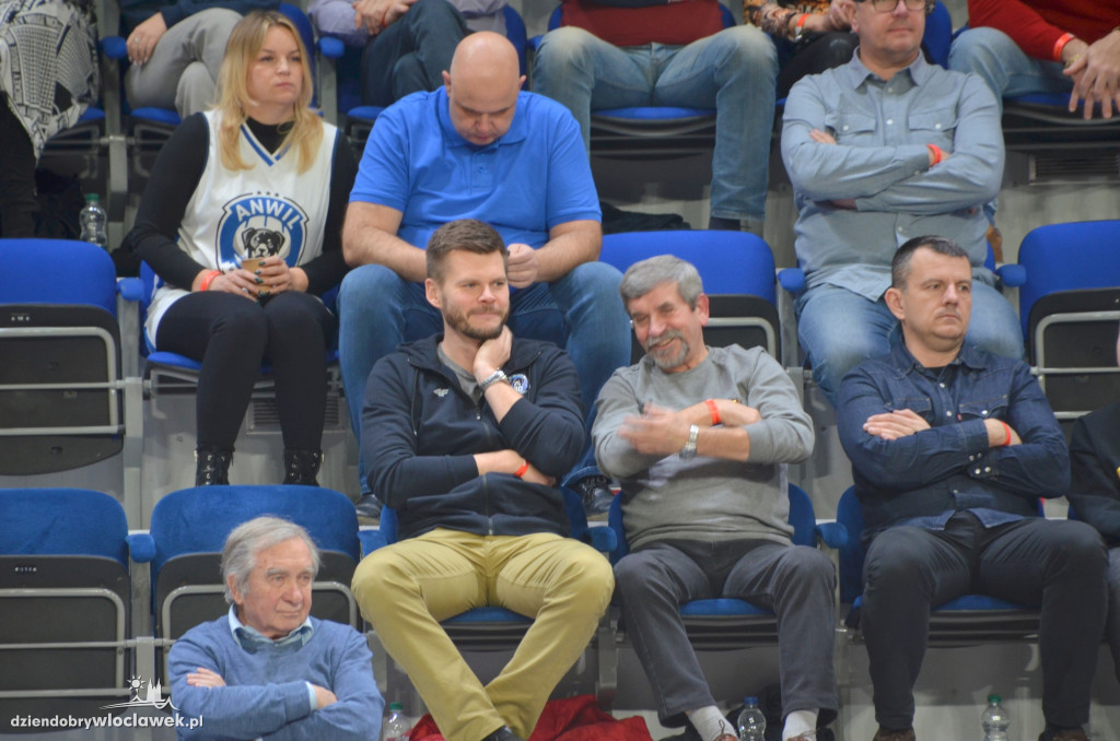 Kibice na meczu Anwil Włocławek vs CSU Sibiu