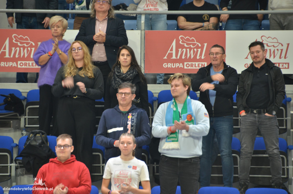 Kibice na meczu Anwil Włocławek vs CSU Sibiu