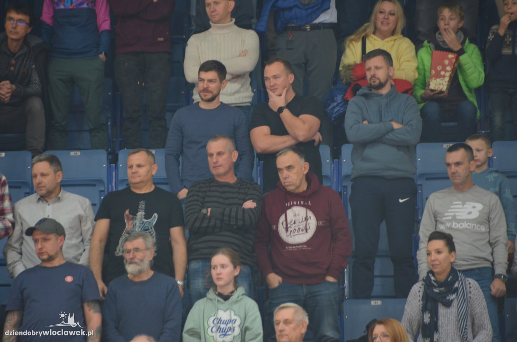 Kibice na meczu Anwil Włocławek vs CSU Sibiu