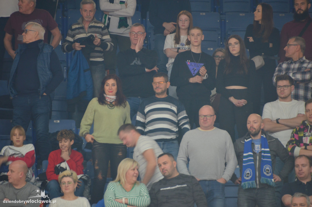 Kibice na meczu Anwil Włocławek vs CSU Sibiu
