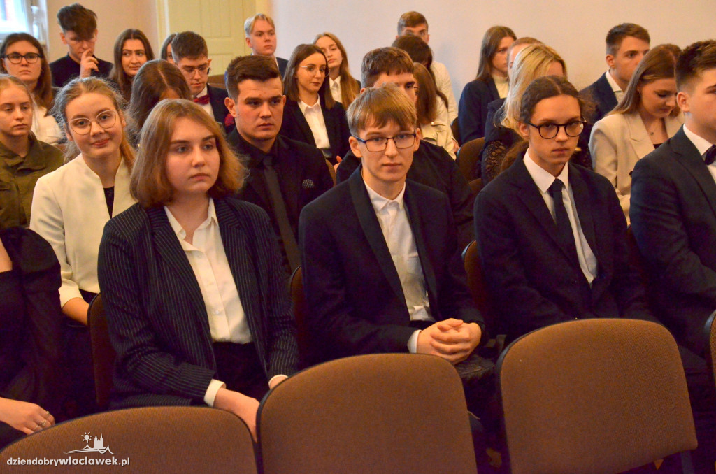 Wręczenie stypendiów Premiera oraz MEN w LZK