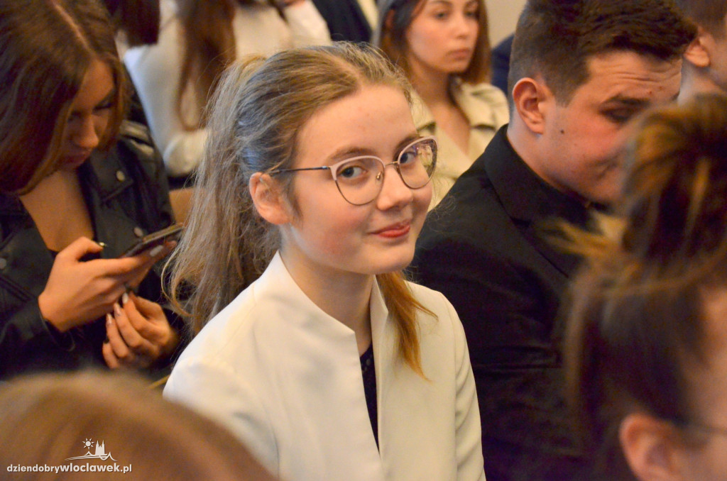 Wręczenie stypendiów Premiera oraz MEN w LZK