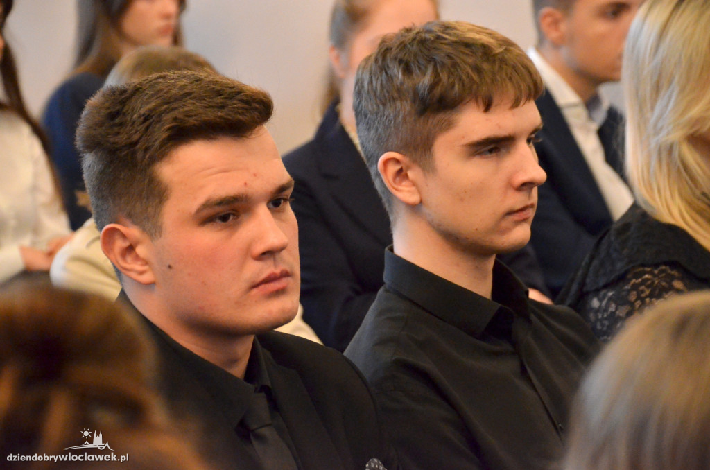 Wręczenie stypendiów Premiera oraz MEN w LZK