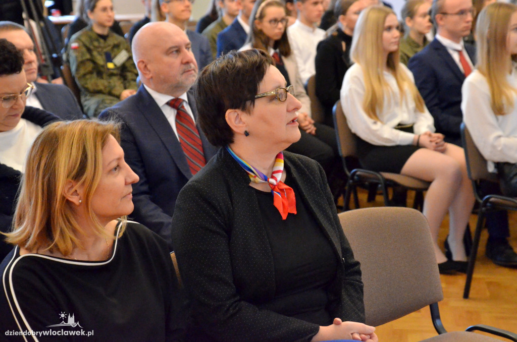 Wręczenie stypendiów Premiera oraz MEN w LZK