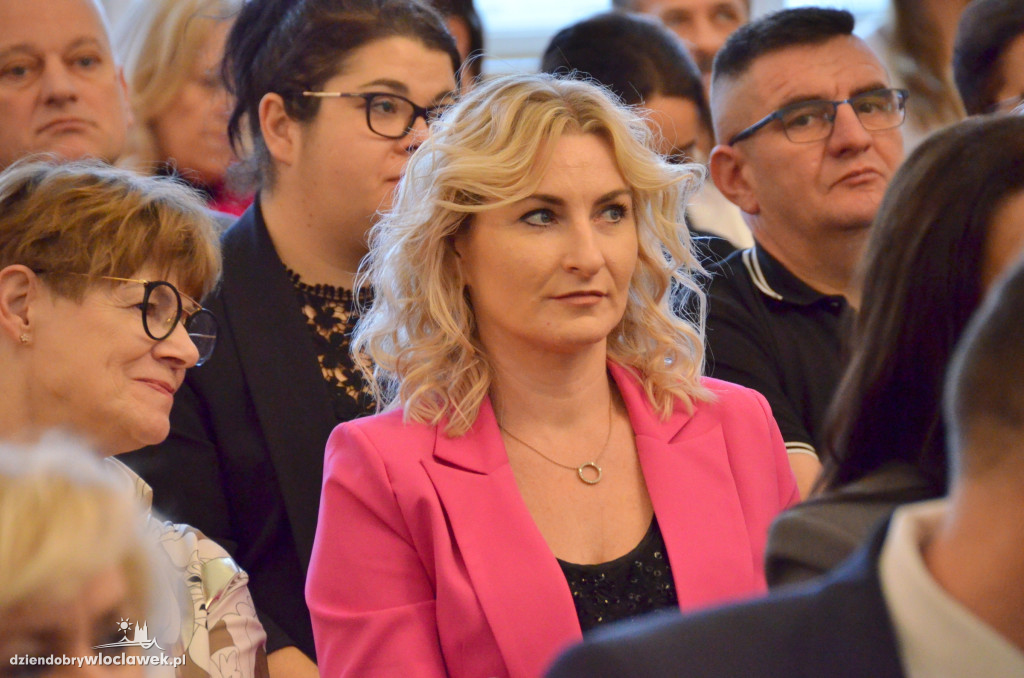 Wręczenie stypendiów Premiera oraz MEN w LZK
