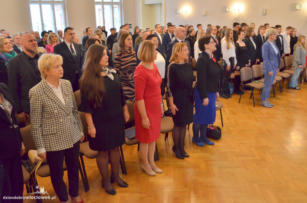 Wręczenie stypendiów Premiera oraz MEN w LZK