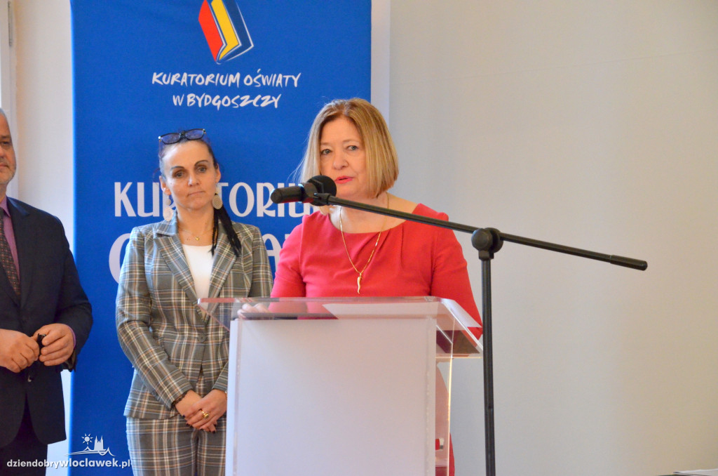 Wręczenie stypendiów Premiera oraz MEN w LZK