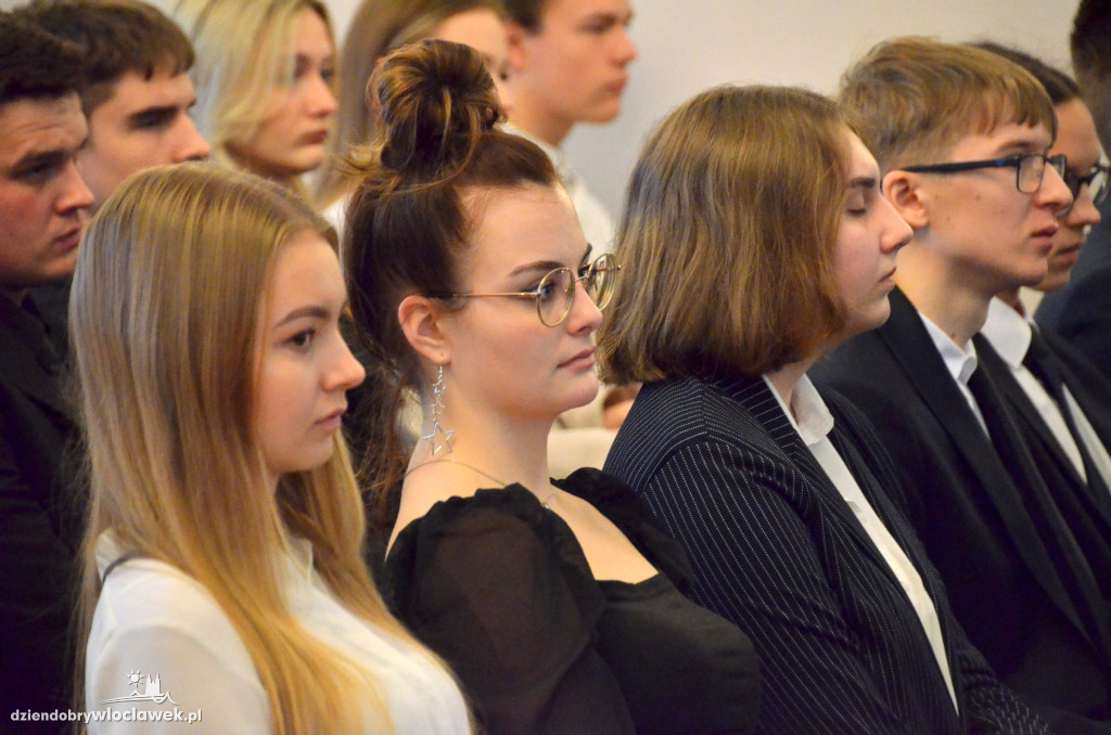 Wręczenie stypendiów Premiera oraz MEN w LZK