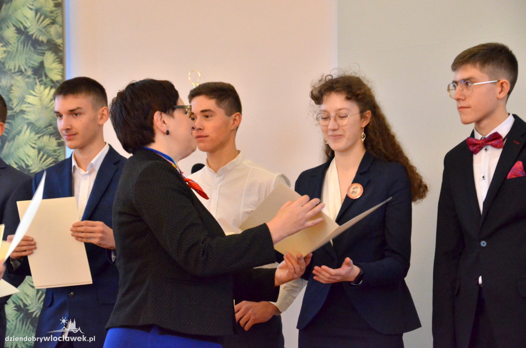 Wręczenie stypendiów Premiera oraz MEN w LZK