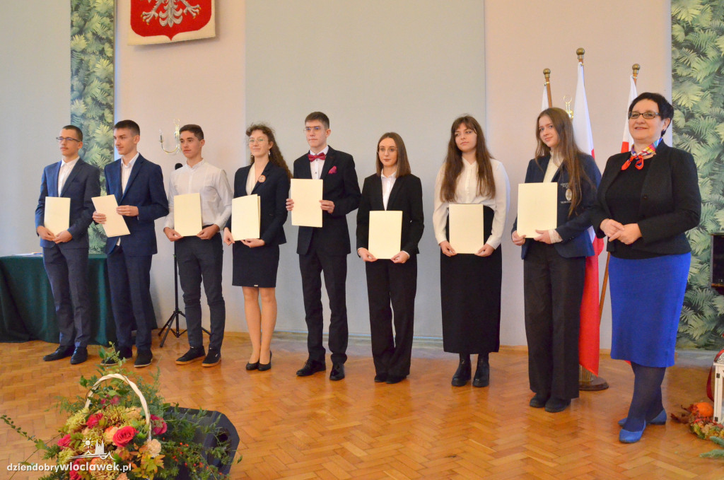 Wręczenie stypendiów Premiera oraz MEN w LZK