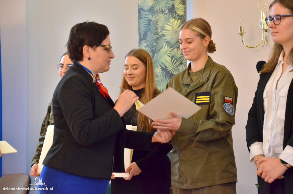 Wręczenie stypendiów Premiera oraz MEN w LZK